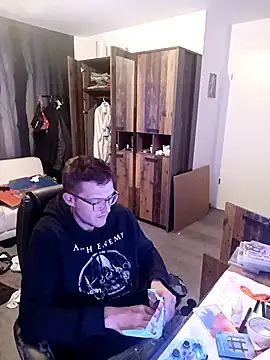 Snapshot of liema3156 chatting on November 3, 2025, 8:54 pm liema3156 online show from November 3, 2025, 8:54 pm