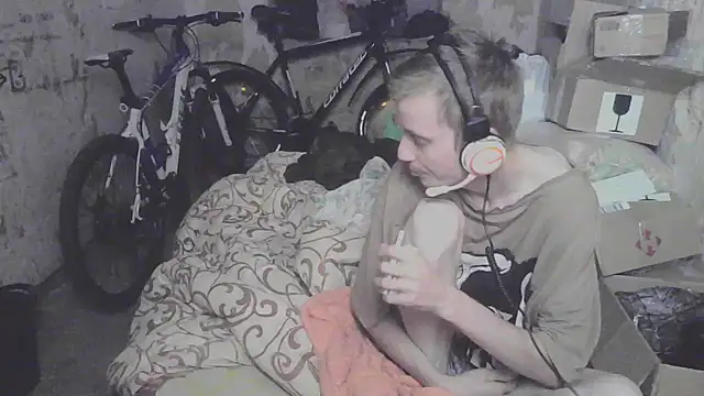 makarov1993 online show from September 30, 2025, 6:24 pm