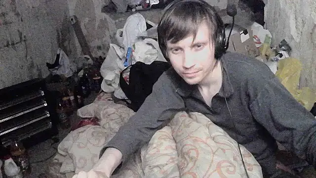 Snapshot of makarov1993 chatting on May 30, 2026, 12:13 pm makarov1993 online show from May 30, 2026, 12:13 pm