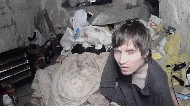 Snapshot of makarov1993 chatting on May 31, 2026, 6:10 am makarov1993 online show from May 31, 2026, 6:10 am