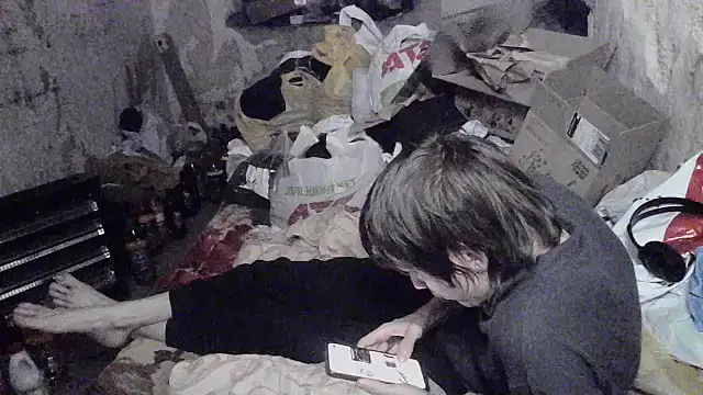 Snapshot of makarov1993 chatting on June 16, 2026, 12:57 am makarov1993 online show from June 16, 2026, 12:57 am