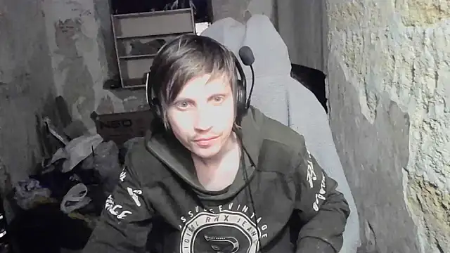 Snapshot of makarov1993 chatting on July 31, 2026, 6:07 pm makarov1993 online show from July 31, 2026, 6:07 pm