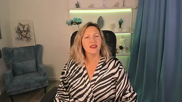 NinaStarle online show from September 20, 2025, 5:08 am