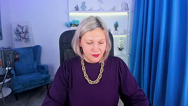 NinaStarle online show from November 21, 2025, 4:22 am