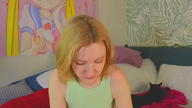 Snapshot of Alice_Pops chatting on October 11, 2025, 11:09 am Alice Pops online show from October 11, 2025, 11:09 am