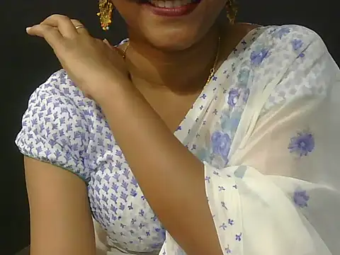 Snapshot of Priyanka_rao chatting on February 1, 2026, 5:00 pm Priyanka rao online show from February 1, 2026, 5:00 pm