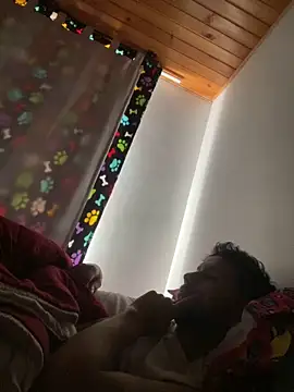 Michaell Spinelly online show from September 14, 2025, 3:33 pm