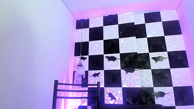 Snapshot of AndyFame1 chatting on October 17, 2025, 6:54 pm AndyFame1 online show from October 17, 2025, 6:54 pm