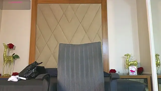 Snapshot of CharlesBrown_ chatting on May 22, 2026, 1:28 pm CharlesBrown online show from May 22, 2026, 1:28 pm