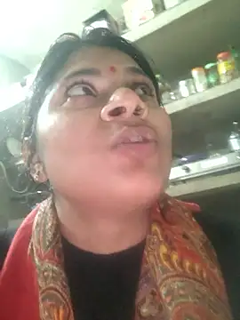 couple 71 online show from January 10, 2026, 2:08 pm