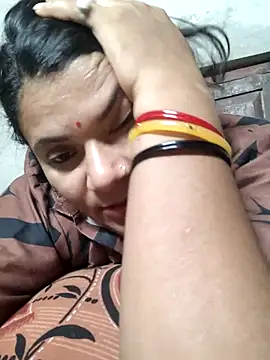 Snapshot of couple_71 chatting on July 18, 2026, 6:12 pm couple 71 online show from July 18, 2026, 6:12 pm