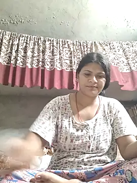 Snapshot of couple_71 chatting on July 21, 2026, 10:17 am couple 71 online show from July 21, 2026, 10:17 am