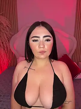 Snapshot of Valeria_carter chatting on December 13, 2025, 7:53 pm Valeria carter online show from December 13, 2025, 7:53 pm