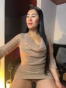 evelyn ch  online show from March 25, 2026, 11:16 am