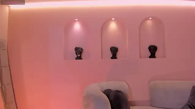 Snapshot of IsabellaMoreau chatting on October 23, 2025, 8:51 pm IsabellaMoreau online show from October 23, 2025, 8:51 pm