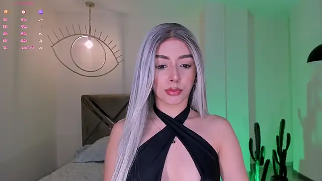 Snapshot of IsabellaMoreau chatting on February 18, 2026, 7:32 pm IsabellaMoreau online show from February 18, 2026, 7:32 pm