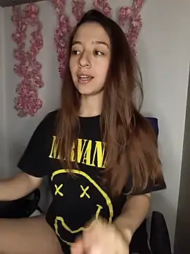 -rosi online show from June 19, 2026, 2:38 am