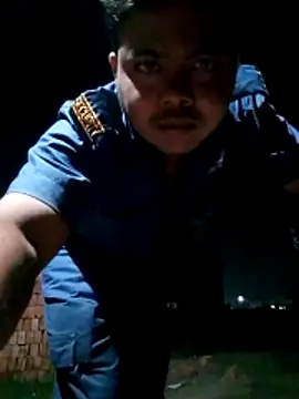 Snapshot of CatchingBouquet chatting on October 13, 2025, 8:20 pm CatchingBouquet online show from October 13, 2025, 8:20 pm