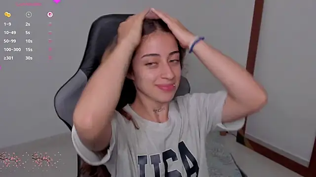 Snapshot of star_shooting8 chatting on December 3, 2025, 9:35 pm star shooting8 online show from December 3, 2025, 9:35 pm