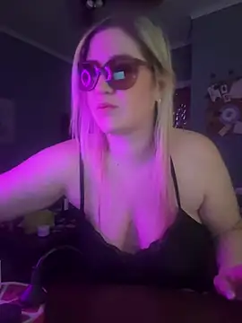 Granlady7 online show from January 19, 2026, 5:00 am