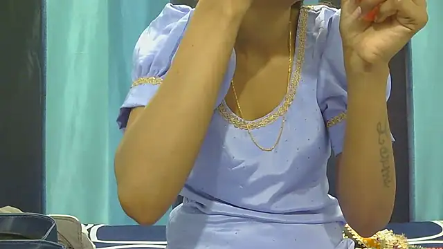 Aarti misty71 online show from January 8, 2026, 4:04 am