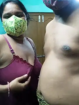 Snapshot of Sankarcallboy chatting on November 10, 2025, 10:42 pm Sankarcallboy online show from November 10, 2025, 10:42 pm