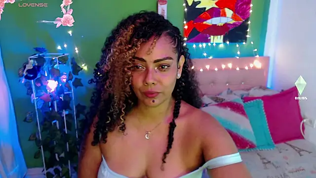 Snapshot of katherinnyazz chatting on September 22, 2025, 3:08 am katherinnyazz online show from September 22, 2025, 3:08 am