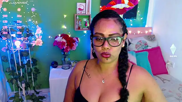 Snapshot of katherinnyazz chatting on September 26, 2025, 6:39 am katherinnyazz online show from September 26, 2025, 6:39 am