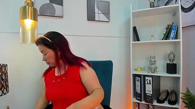 Snapshot of VeronicaBlake chatting on July 9, 2026, 12:53 pm VeronicaBlake online show from July 9, 2026, 12:53 pm