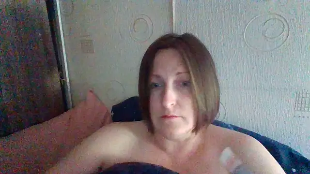 Snapshot of AllaSowinskaya chatting on June 3, 2026, 2:33 pm AllaSowinskaya online show from June 3, 2026, 2:33 pm