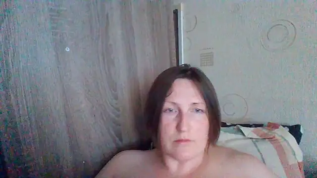 Snapshot of AllaSowinskaya chatting on July 26, 2026, 9:49 am AllaSowinskaya online show from July 26, 2026, 9:49 am