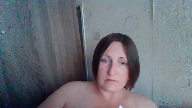 Snapshot of AllaSowinskaya chatting on July 28, 2026, 9:15 am AllaSowinskaya online show from July 28, 2026, 9:15 am