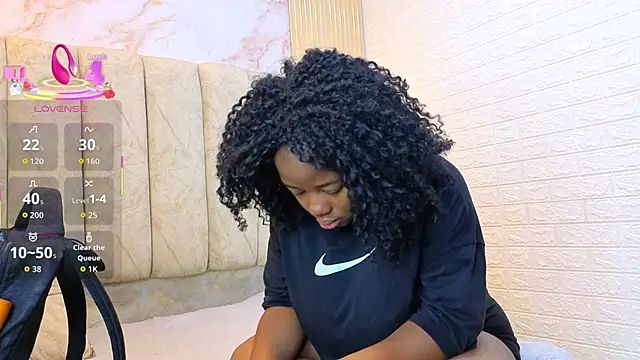 Snapshot of kiarazafira chatting on October 11, 2025, 8:57 am kiarazafira online show from October 11, 2025, 8:57 am