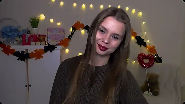 Snapshot of OceanicDawn chatting on October 23, 2025, 5:29 am OceanicDawn online show from October 23, 2025, 5:29 am