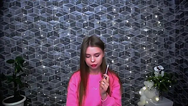 Snapshot of OceanicDawn chatting on November 7, 2025, 6:24 am OceanicDawn online show from November 7, 2025, 6:24 am