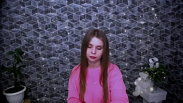 Snapshot of OceanicDawn chatting on November 18, 2025, 9:58 am OceanicDawn online show from November 18, 2025, 9:58 am