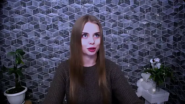 Snapshot of OceanicDawn chatting on November 24, 2025, 10:15 am OceanicDawn online show from November 24, 2025, 10:15 am