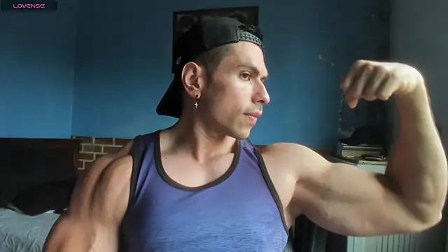 Snapshot of justinkarter chatting on May 16, 2026, 2:49 pm justinkarter online show from May 16, 2026, 2:49 pm