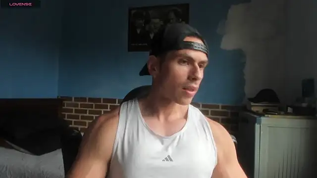 Snapshot of justinkarter chatting on June 17, 2026, 4:19 pm justinkarter online show from June 17, 2026, 4:19 pm