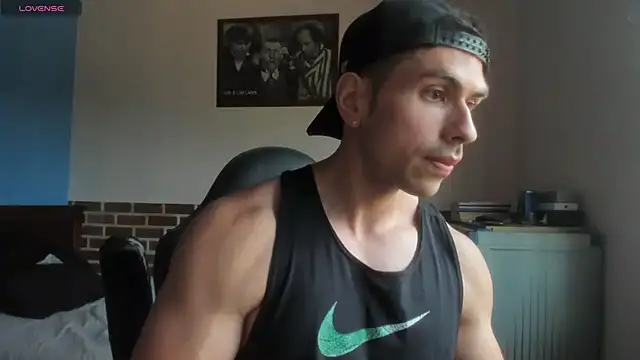 Snapshot of justinkarter chatting on July 2, 2026, 5:52 pm justinkarter online show from July 2, 2026, 5:52 pm