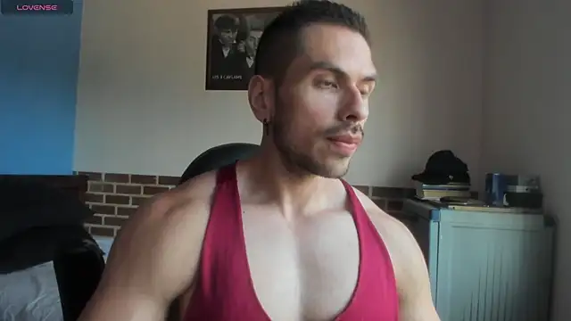 Snapshot of justinkarter chatting on July 15, 2026, 4:12 pm justinkarter online show from July 15, 2026, 4:12 pm