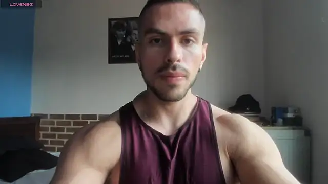 Snapshot of justinkarter chatting on July 18, 2026, 2:32 pm justinkarter online show from July 18, 2026, 2:32 pm