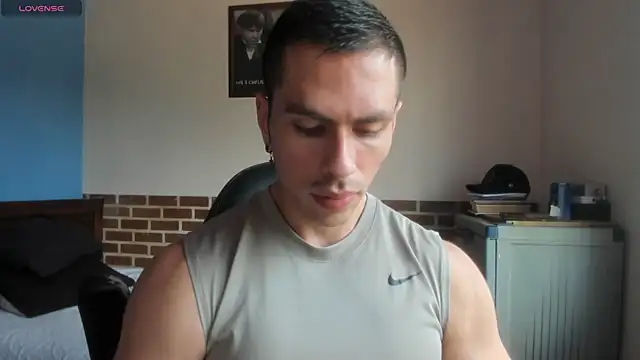 Snapshot of justinkarter chatting on July 29, 2026, 4:27 pm justinkarter online show from July 29, 2026, 4:27 pm
