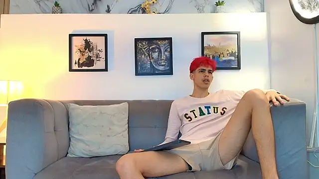 Snapshot of TWINKS_FRIENDS chatting on May 21, 2026, 1:29 pm TWINKS FRIENDS online show from May 21, 2026, 1:29 pm