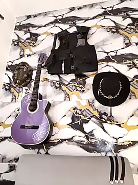 Hiroshi Shen online show from February 1, 2026, 12:59 pm