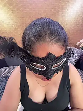 Iampriyaaa15 online show from July 21, 2026, 7:22 am
