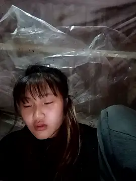 Snapshot of memeto_sexy chatting on October 22, 2025, 12:27 pm memeto sexy online show from October 22, 2025, 12:27 pm