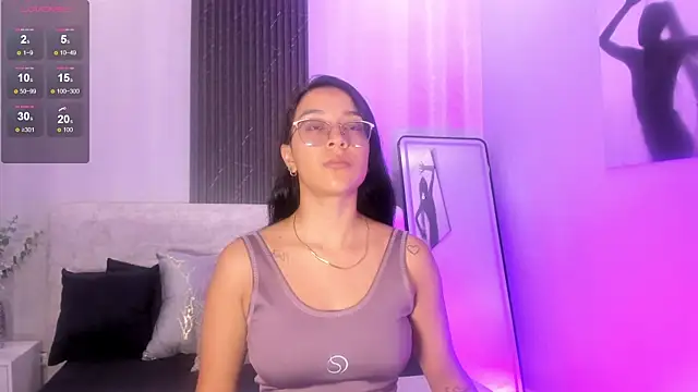 zoe martins  online show from July 16, 2026, 5:30 pm