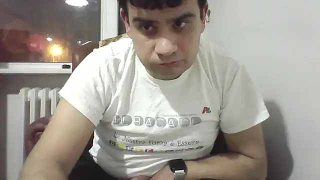 kocasosisli online show from February 4, 2026, 9:53 pm