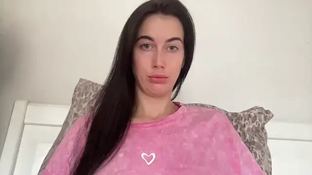 Snapshot of Talyo19 chatting on October 18, 2025, 9:43 am Talyo19 online show from October 18, 2025, 9:43 am